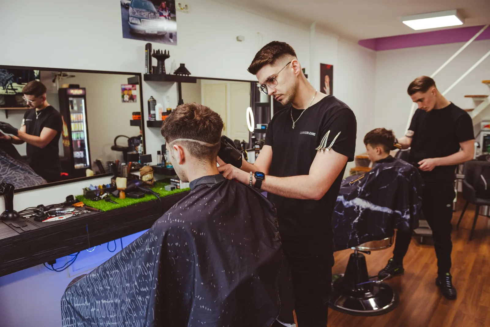 Barber munkatársak
